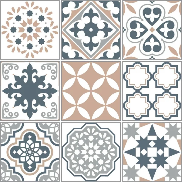 İç mekan için dekoratif fayans, soyut mozaik desenler. Geometri katı. Ev baskısı tasarımı için mozaik arka plan. Tekrarlanan zarif geometrik desen