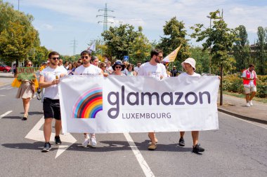 Esch-Sur-Alzette, Lüksemburg - 8 Temmuz 2023 - Lüksemburg Gururu. Eşitlik Marşı.