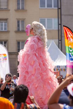 Esch-Sur-Alzette, Lüksemburg - 8 Temmuz 2023 - Lüksemburg Gururu. Eşitlik Marşı.