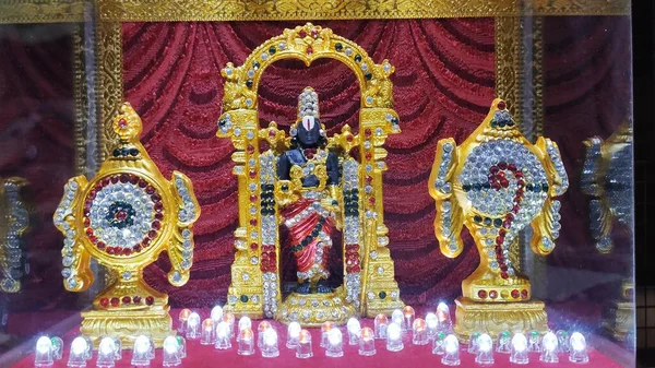 Güzel Lord Venkateswara — Stok fotoğraf