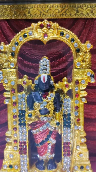 Statua Oro Signore Venkateswara — Foto Stock