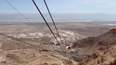 Masada. İsrail 'in güney bölgesindeki antik istihkam. İsrail 'in Ölü Deniz Bölgesi' ndeki Masada Ulusal Parkı. Masada Kalesi. Yahudiye. Masada Kalesi harabeleri. Ölü Deniz.
