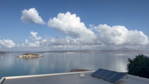 Blick Auf Die Mittelmeerküste Blick Auf Das Dorf Almyrida Und — Stockvideo