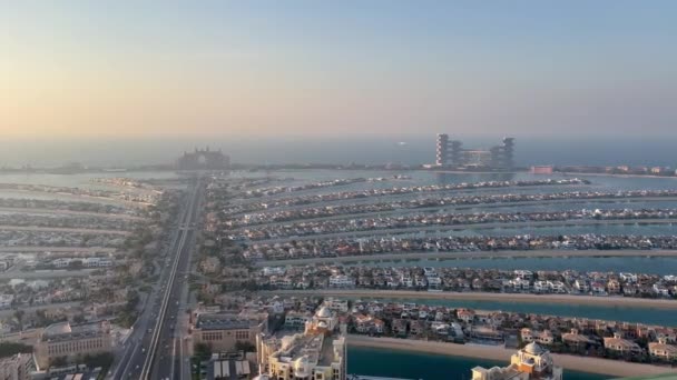 Vista Aérea Isla Dubai Palm Jumeirah Emiratos Árabes Unidos Los — Vídeo de stock