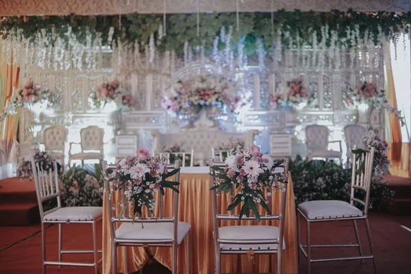 Dżakarta Indonezja Czerwca 2022 Piękna Ozdoba Ślubna Pełna Świeżych Kwiatów — Zdjęcie stockowe