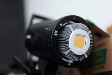 LED ışıklar, seçici odaklı stüdyo ışıkları, sürekli ışık