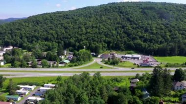 Roscoe, ABD 'nin New York eyaletinde yer alan bir köydür. Roscoe, Rockland kasabasının güneybatısında, New York State Route 17 'nin bitişiğinde. İsmini New York Senatörü Roscoe Conkling 'den almıştır. Roscoe kendine 