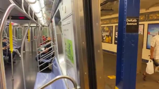 Video Shows Views People Wearing Face Mask Coronavirus Era Subway — стоковое видео