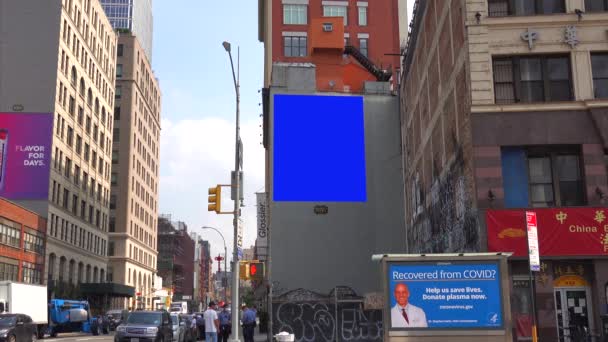 Video Shows Views Wall Advertising Street Corner New York City — Stock videók