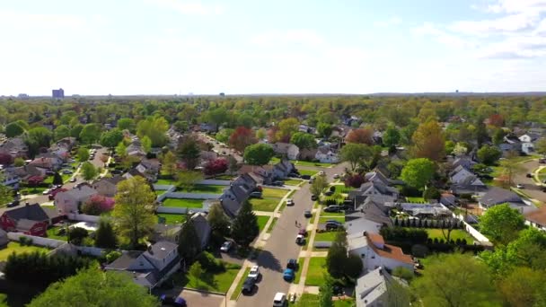 Video Shows Scenic Aerial Views Suburban Neighborhood Long Island — Vídeos de Stock