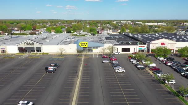 Video Shows Views Empty Mall Covid — Video