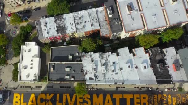 Aerial Video Shows Scenic Birds Eye View Black Lives Matter — Stockvideo