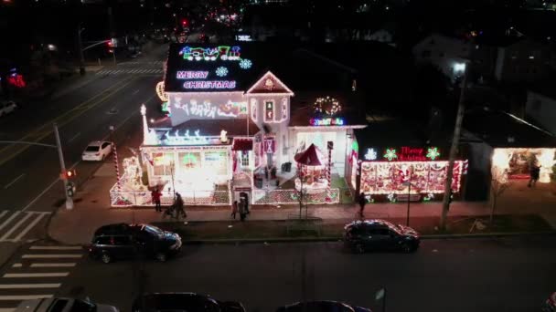 Video Ini Menunjukkan Pemandangan Rumah Natal Seddio Yang Terkenal Canarsie — Stok Video