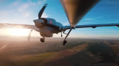 Kamera Bayraktar TB2 uçağının altında.