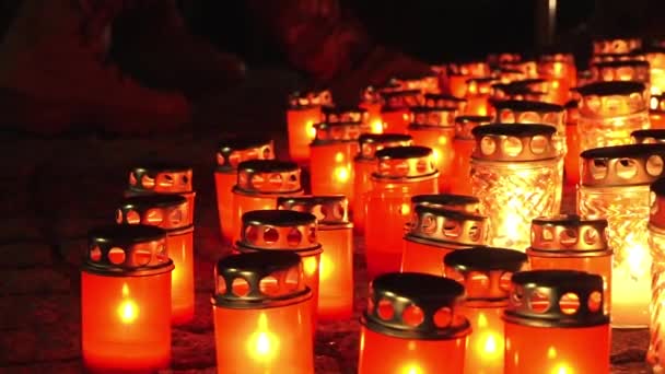 Gedenktag Damit Wir Ihn Nicht Vergessen Gedenktag Mit Kerzen Gedenkkerzen — Stockvideo