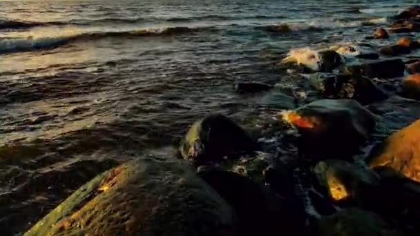 Dark Sea Water Autumn Rocky Coast Pacific Ocean Waves Sea — Stock Video