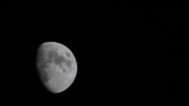 Luna Mezzaluna Muove Rapidamente Nel Cielo Buio Mezza Luna Film — Video Stock