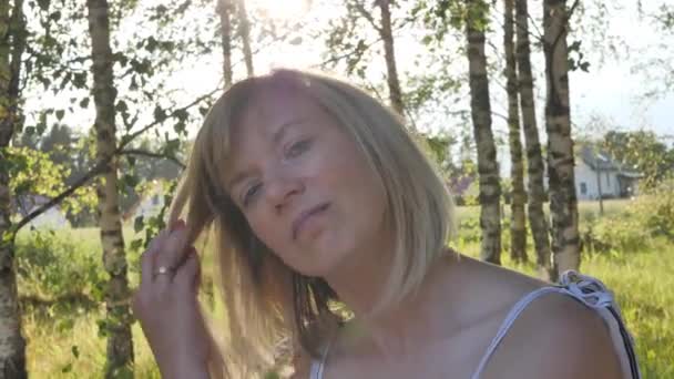 Women Pose Camera Smile Woman Fair Hair Enjoying Life — Stock Video