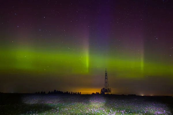 Lotyšská Noční Obloha Zelená Aurora Podzim Klidná Scéna Noční Polární — Stock fotografie