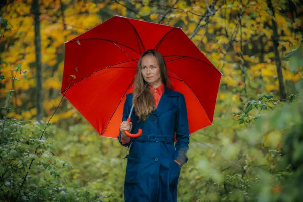Joyful Woman Finds Shelter Vibrant Umbrella Autumn Forest Happy Young — Stock Photo, Image
