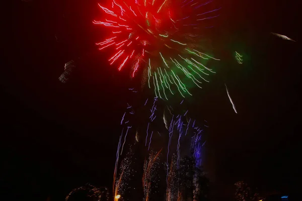 Silvesterfeuerwerk Himmel Feuerwerk Dunklen Himmel — Stockfoto