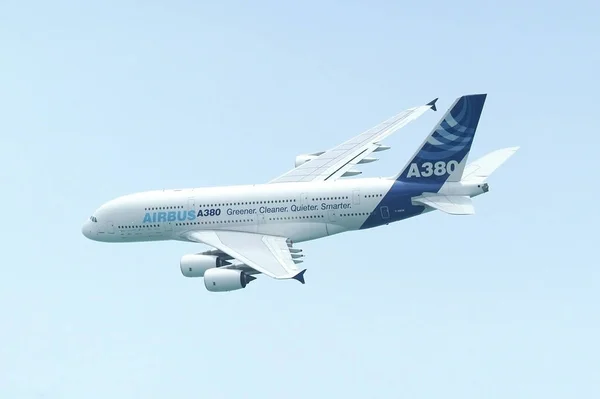 Airbus A380 Latające Niebo — Zdjęcie stockowe