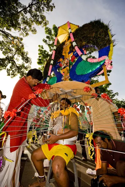 Indian People Preparing Kavadi — Stock Photo, Image