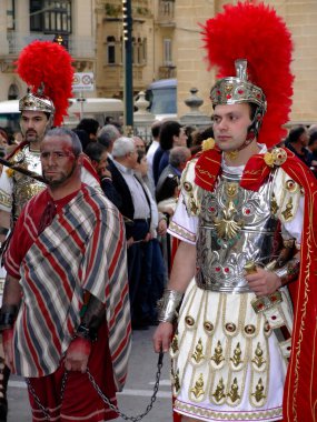 Roma İmparatorluğu ordusunun tutsağı ve askerleri.