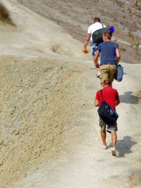 Dağdaki turistler