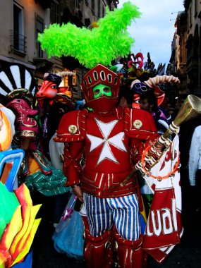 Şehirde geleneksel karnaval festivali         