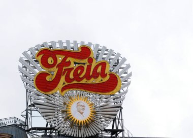 Freia sign in the city