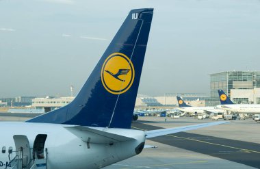 Lufthansa Boeing 737 'nin kuyruk uçağı. 