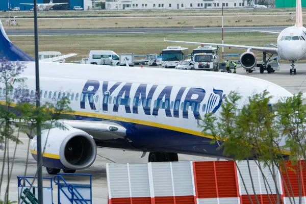 Ryanair Plane Airport — Stock Photo, Image