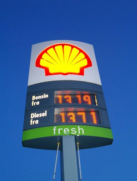 Sign Gas Station Shell — Stock Photo, Image