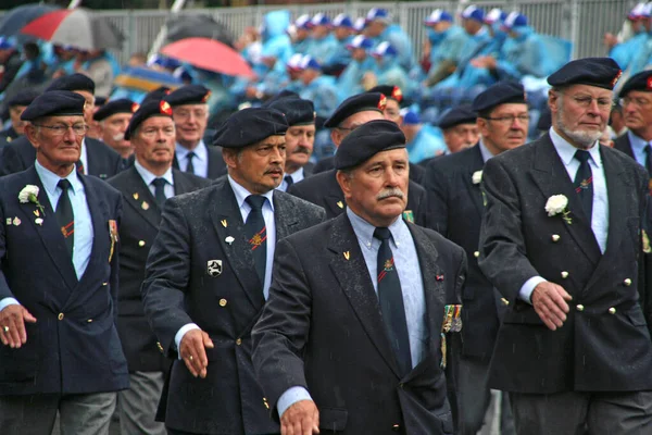 Soldados Militares Desfile Dia Veteranos — Fotografia de Stock
