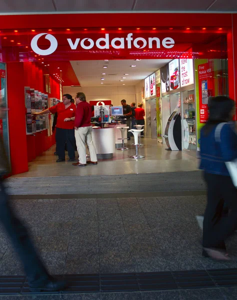 Vodafone Les Gens Ville Arrière Plan — Photo