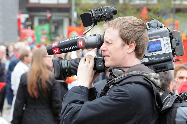 Kameraleute Des Norwegischen Staatsfernsehens Bei Der Arbeit — Stockfoto