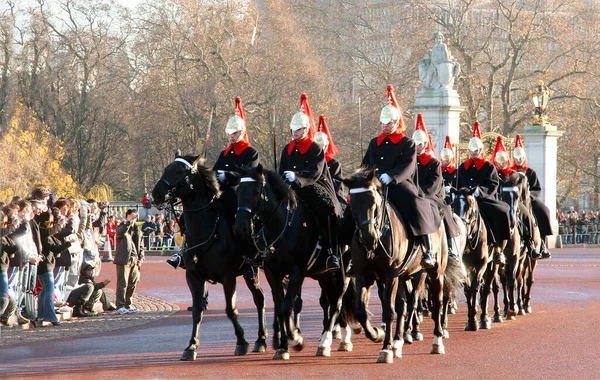 Queen Guards Palácio Buckingham Londres Reino Unido — Fotografia de Stock