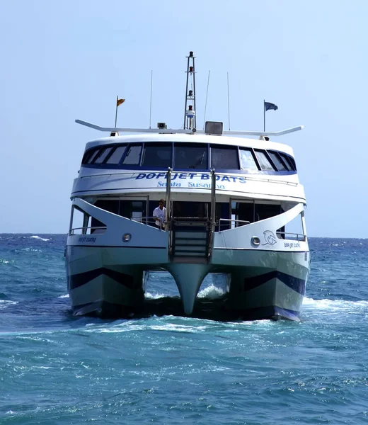 Barco Volador Mar Azul —  Fotos de Stock