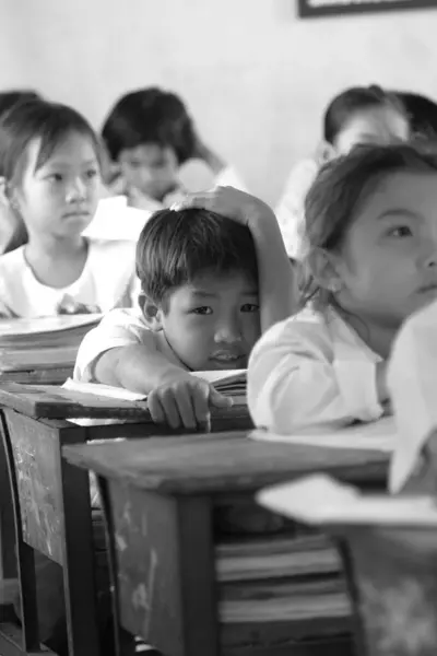 Los Escolares Lección Vietnam —  Fotos de Stock