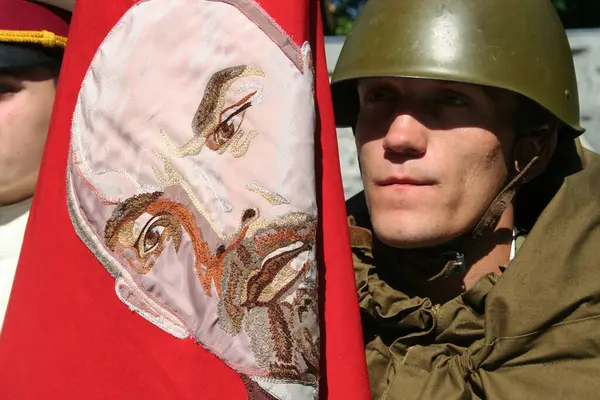 Ung Soldat Porträtt Sovjetunionen — Stockfoto