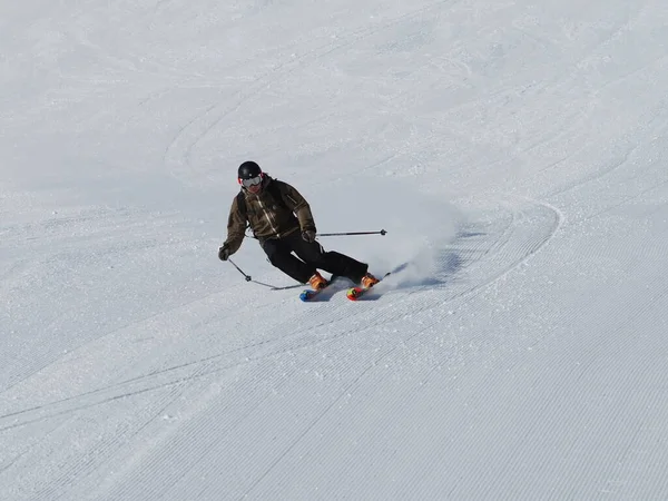 Esquiador Alpes Franceses Temporada Inverno — Fotografia de Stock