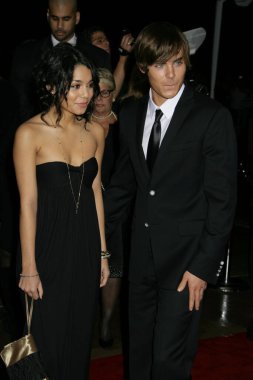 Vanesa Hudgens Zac Efron, popüler etkinliğin ünlüleri.