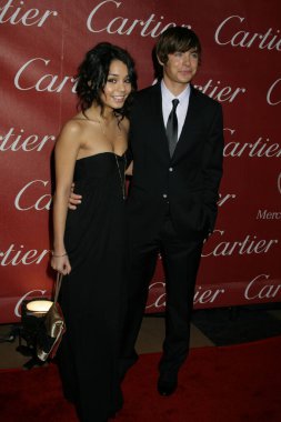 Vanesa Hudgens ve Zac-Efron Palm Springs Film Festivali 'nde