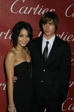 Vanesa Hudgens ve Zac-Efron Palm Springs Film Festivali 'nde