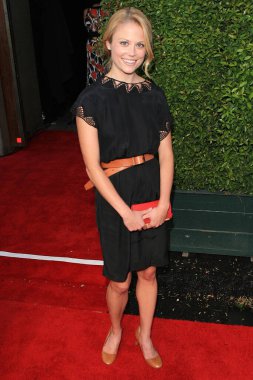 Claire Coffee, Hollywood California 'daki Crimson Opera' da 2008 Daytime Emmy Ödülleri adayları için 19 Haziran 2008 'de SabunNet Night Before Party' ye geliyor..