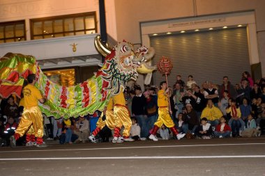Çin yeni yılı parade