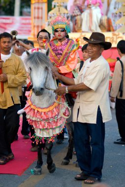 Chiang Mai, Tayland 'da düzenlenen geleneksel Şemsiye Festivali, 2010
