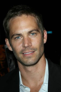 OS ANGELES, CA - Aktör Paul Walker 4 Mart 2008 'de Hollywood, Kaliforniya' daki Cinerama Dome 'daki 