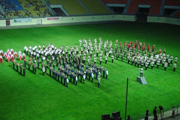 Orquestra Militar Banda Marchando Verde Estádio — Fotografia de Stock
